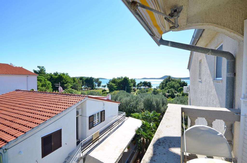 Apartments And Rooms On The Beach Vodice Exterior foto